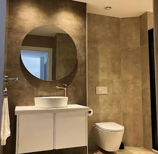 Lana - Heated Pool - Sea View - Two Independent Floors * Distretto di Faro