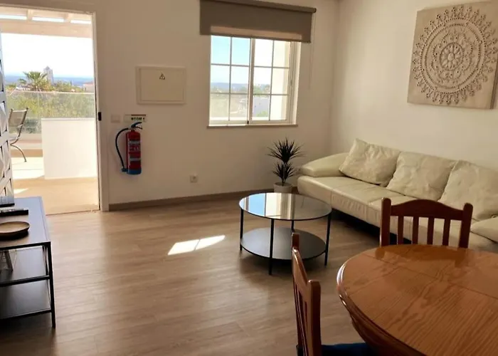 Villa Lana - Heated Pool - Sea View - Two Independent Floors