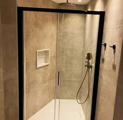 Lana - Heated Pool - Sea View - Two Independent Floors
