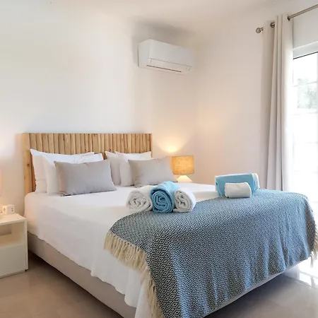 Lana - Heated Pool - Sea View - Two Independent Floors Villa
