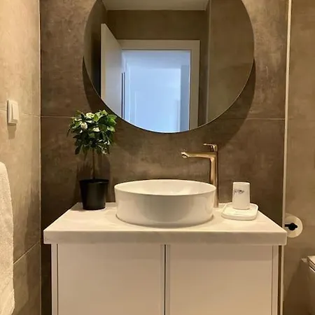 빌라 Lana - Heated Pool - Sea View - Two Independent Floors *